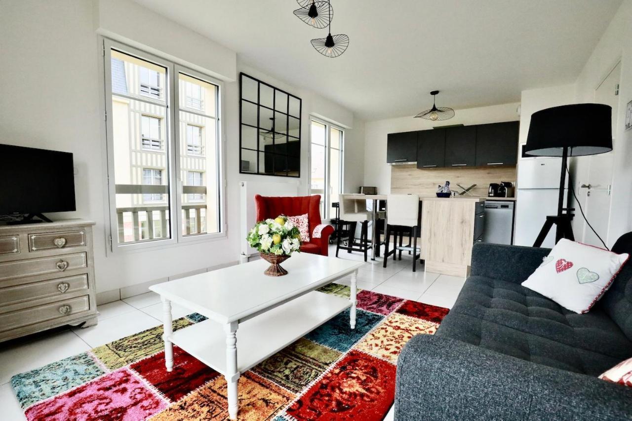Appartement Des Arts Довіль Екстер'єр фото